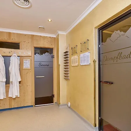 Hotel Erhart 4*