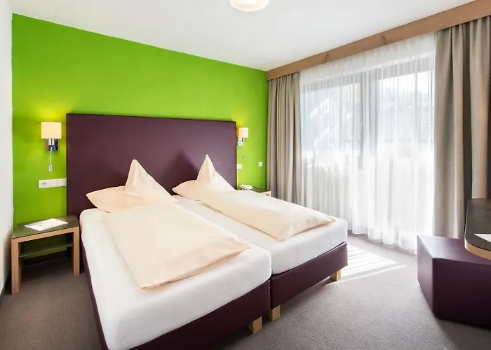 Erhart Отель 4*