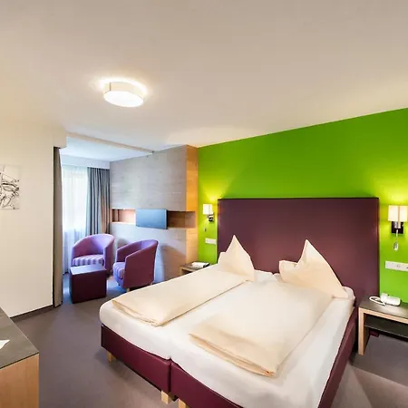 Erhart 4* זולדן