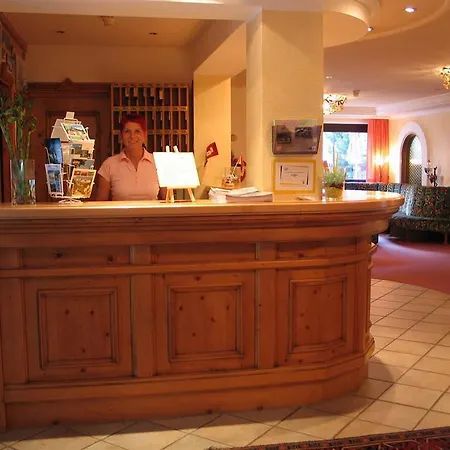 Erhart 4* זולדן