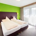 Erhart Otel 4*